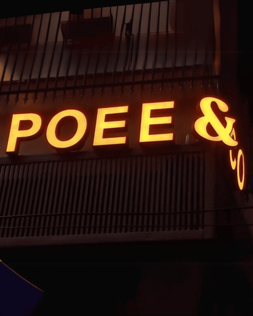 Poee & Co. Interior